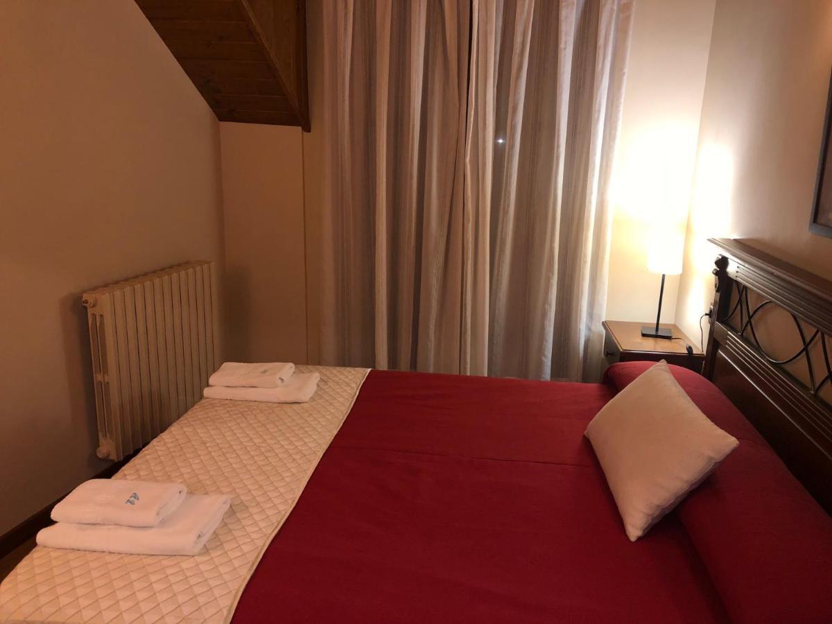 Apartamentos Casa Lavedan Трамакастиля де Тена Екстериор снимка